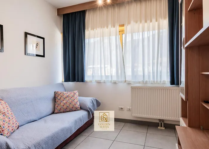 Capitol Palace מלון דירות *